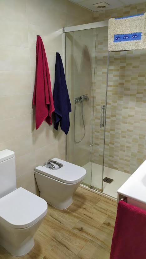 Coqueto Apartamento Con Terraza En La Playa Roquetas de Mar Esterno foto